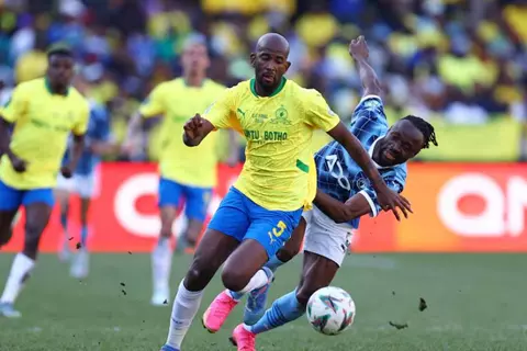 تشكيل صنداونز.. تغيير وحيد.. وشالوليلي وزواني بين البدلاء أمام بيراميدز